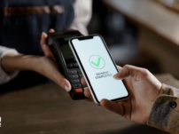 The Psychology of Spending in a Cashless World