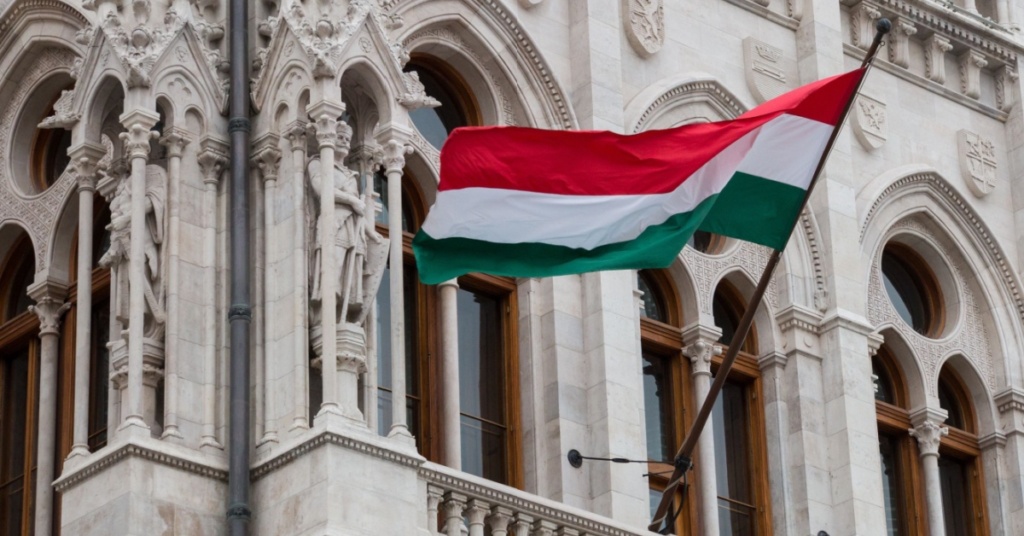 Hungarian-flag