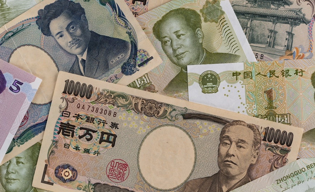 yen and yuan