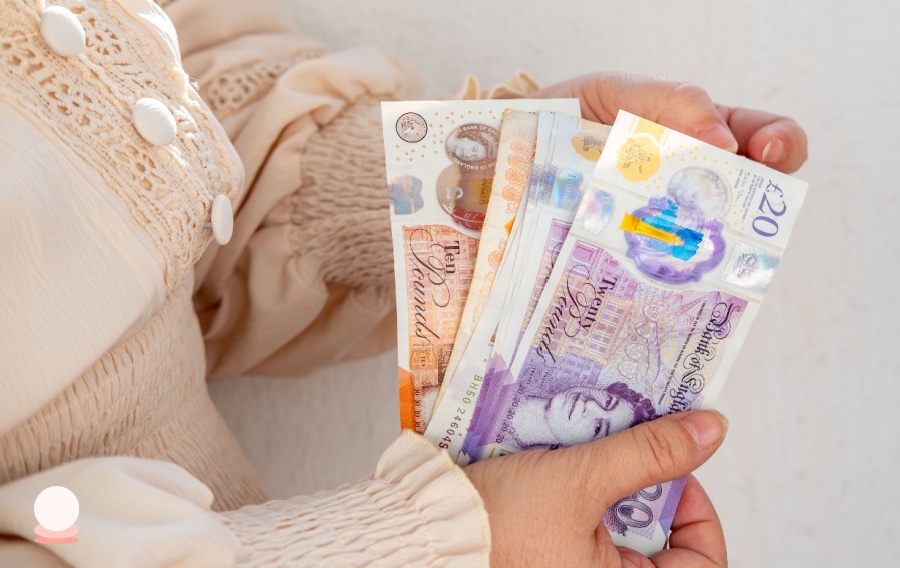 UK-Currency-Guide-Pounds-Quid-and-Transfers