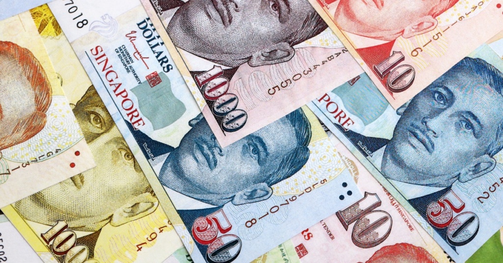 singapore-dollars